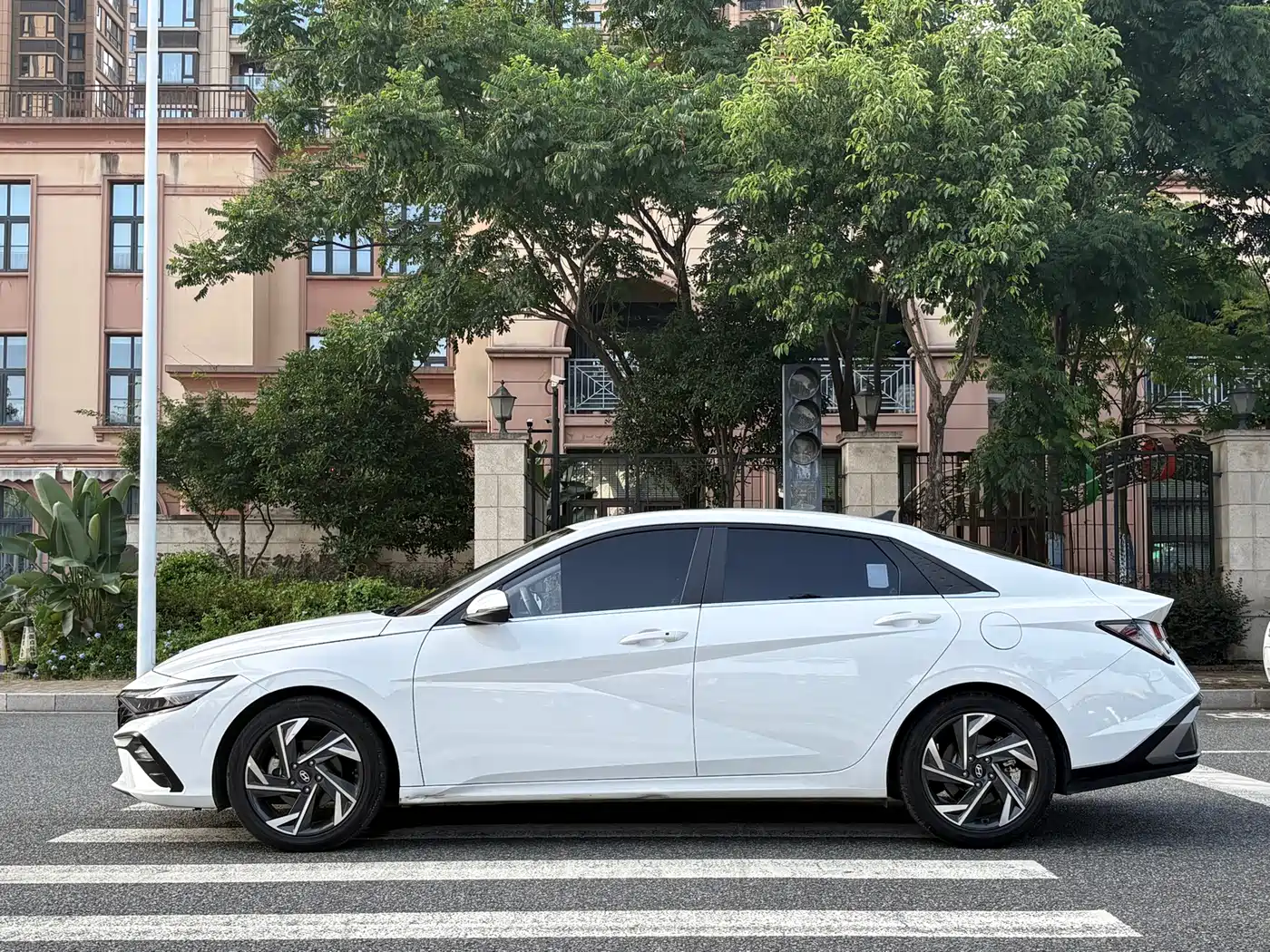 Hyundai Elantra, фото 11