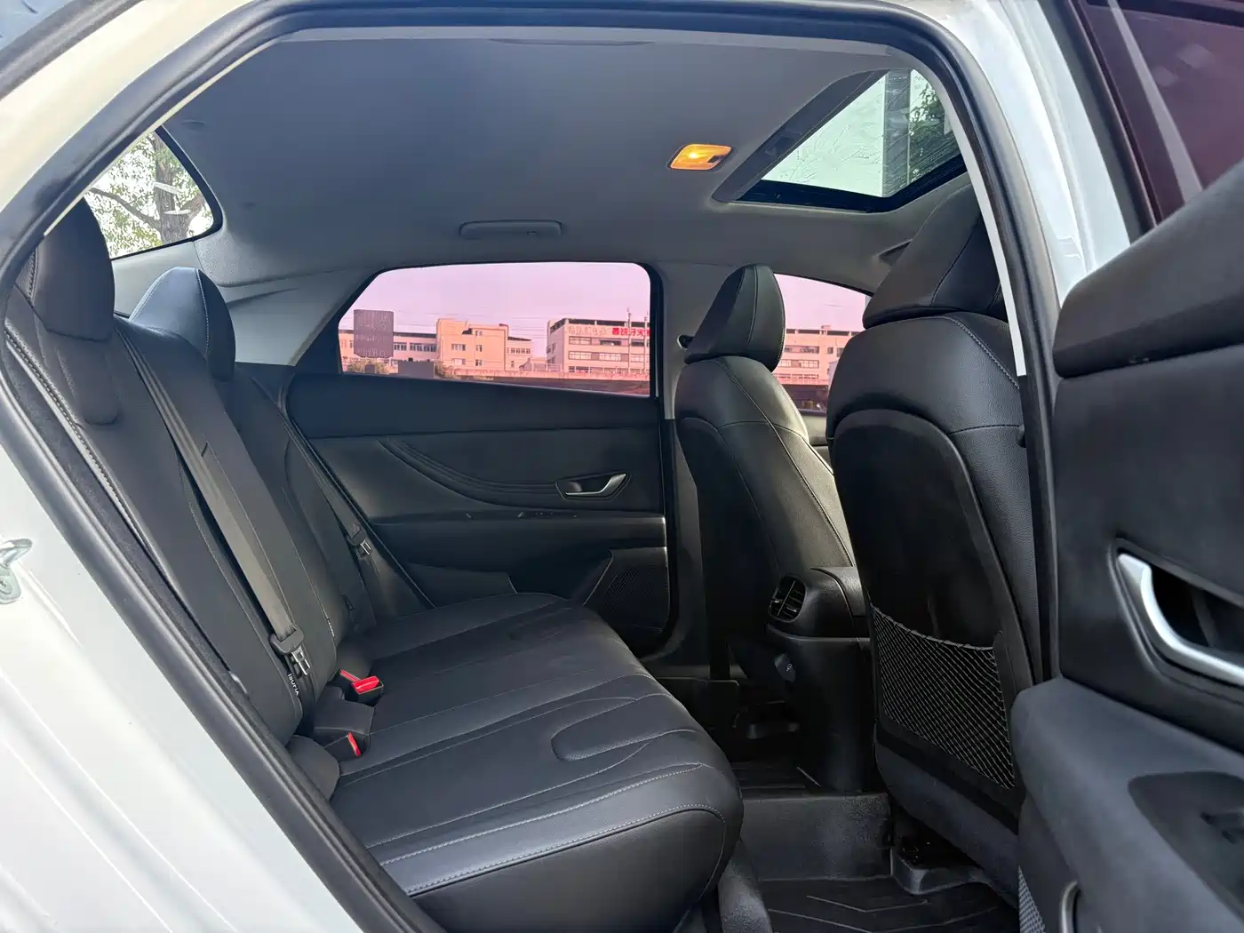 Hyundai Elantra, фото 17