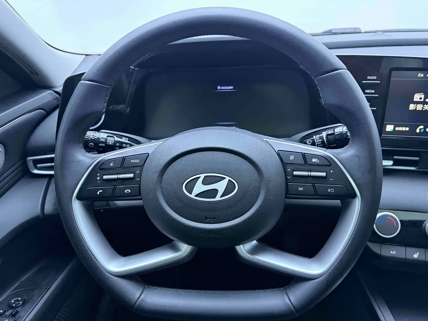 Hyundai Elantra, фото 15