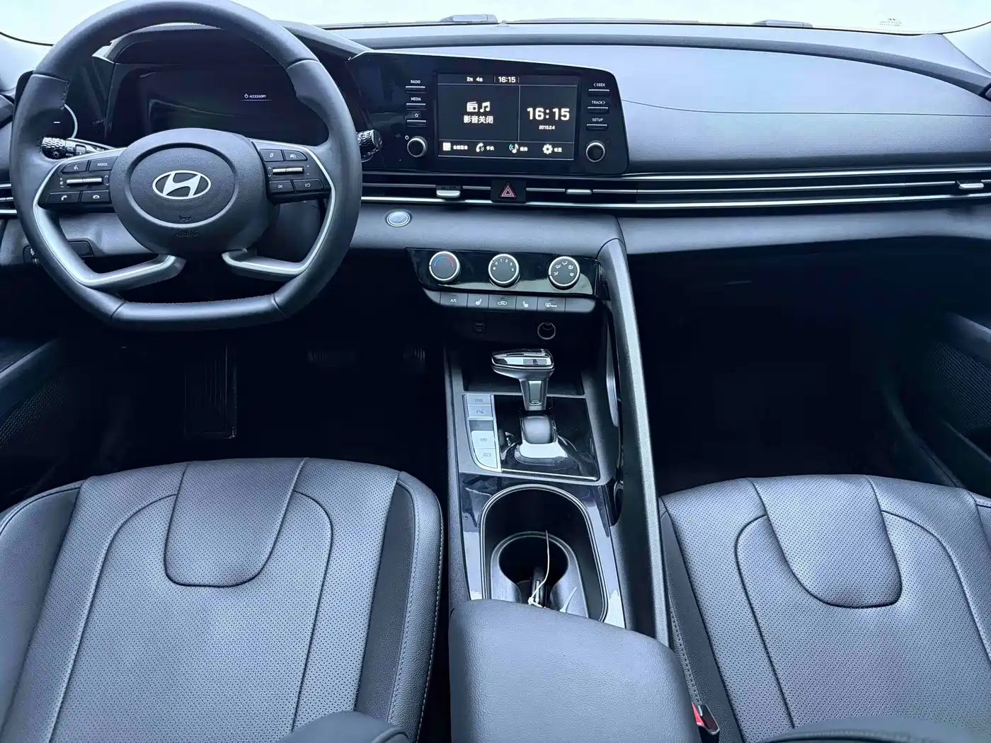 Hyundai Elantra, фото 16