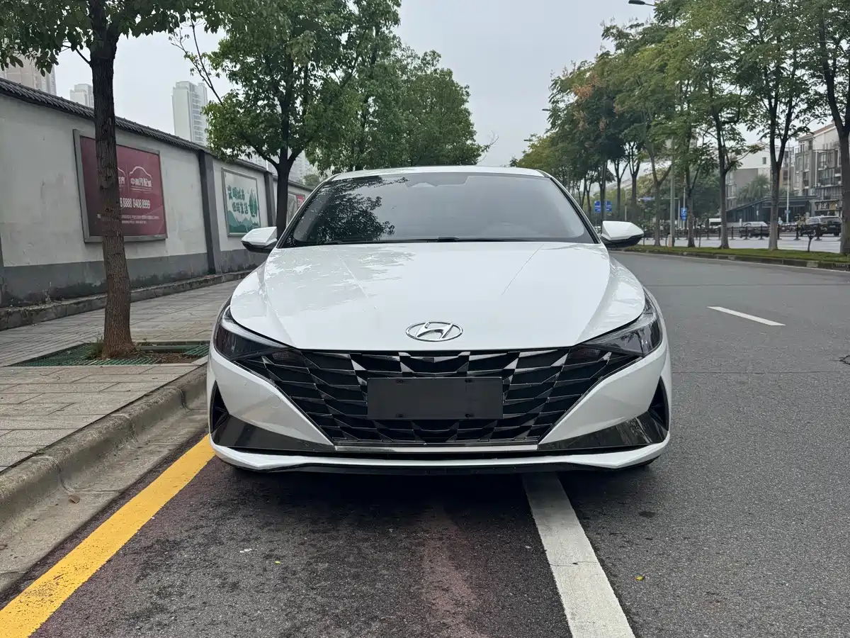 Hyundai Elantra, фото 2