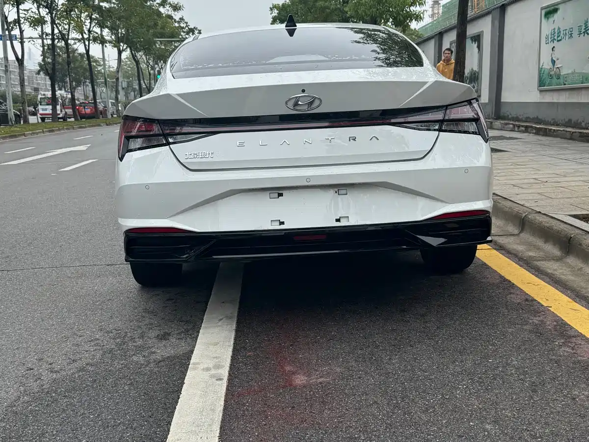 Hyundai Elantra, фото 5