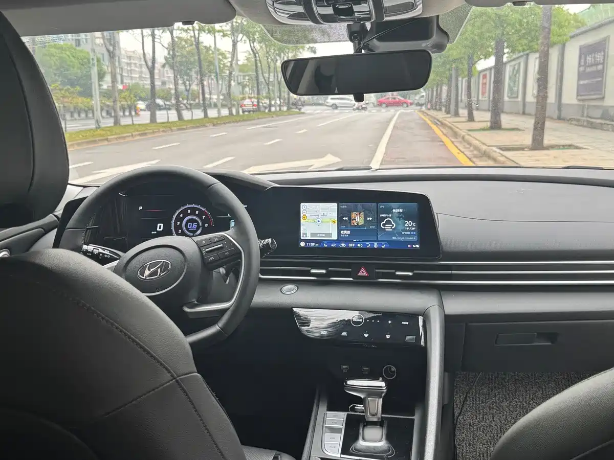 Hyundai Elantra, фото 9