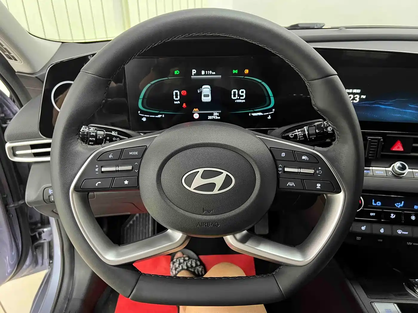 Hyundai Elantra, фото 3