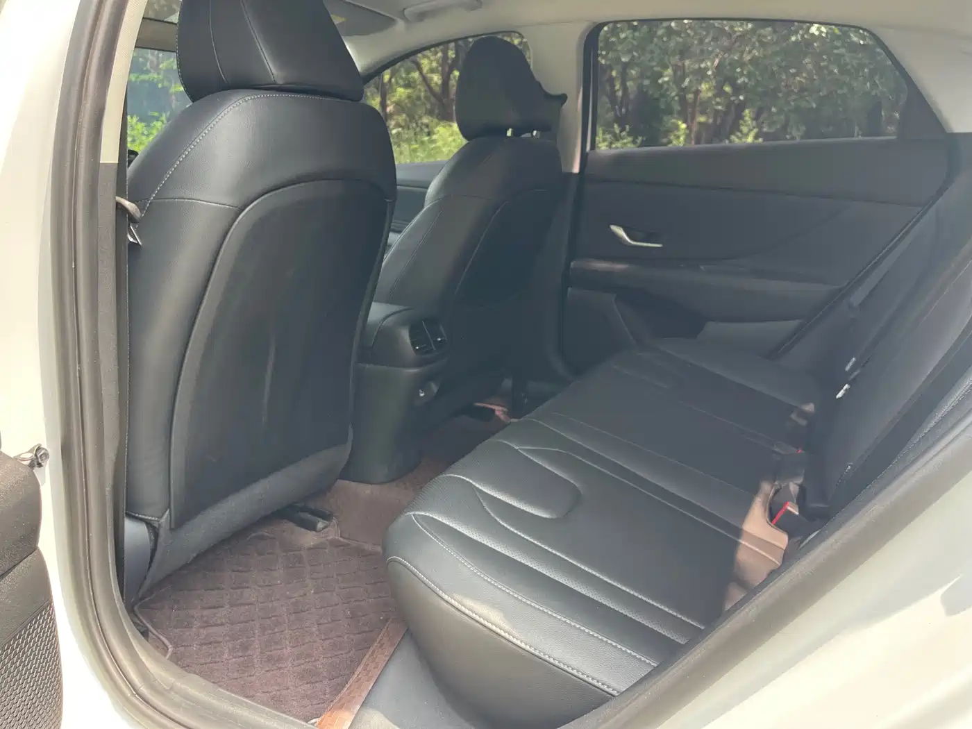 Hyundai Elantra, фото 3