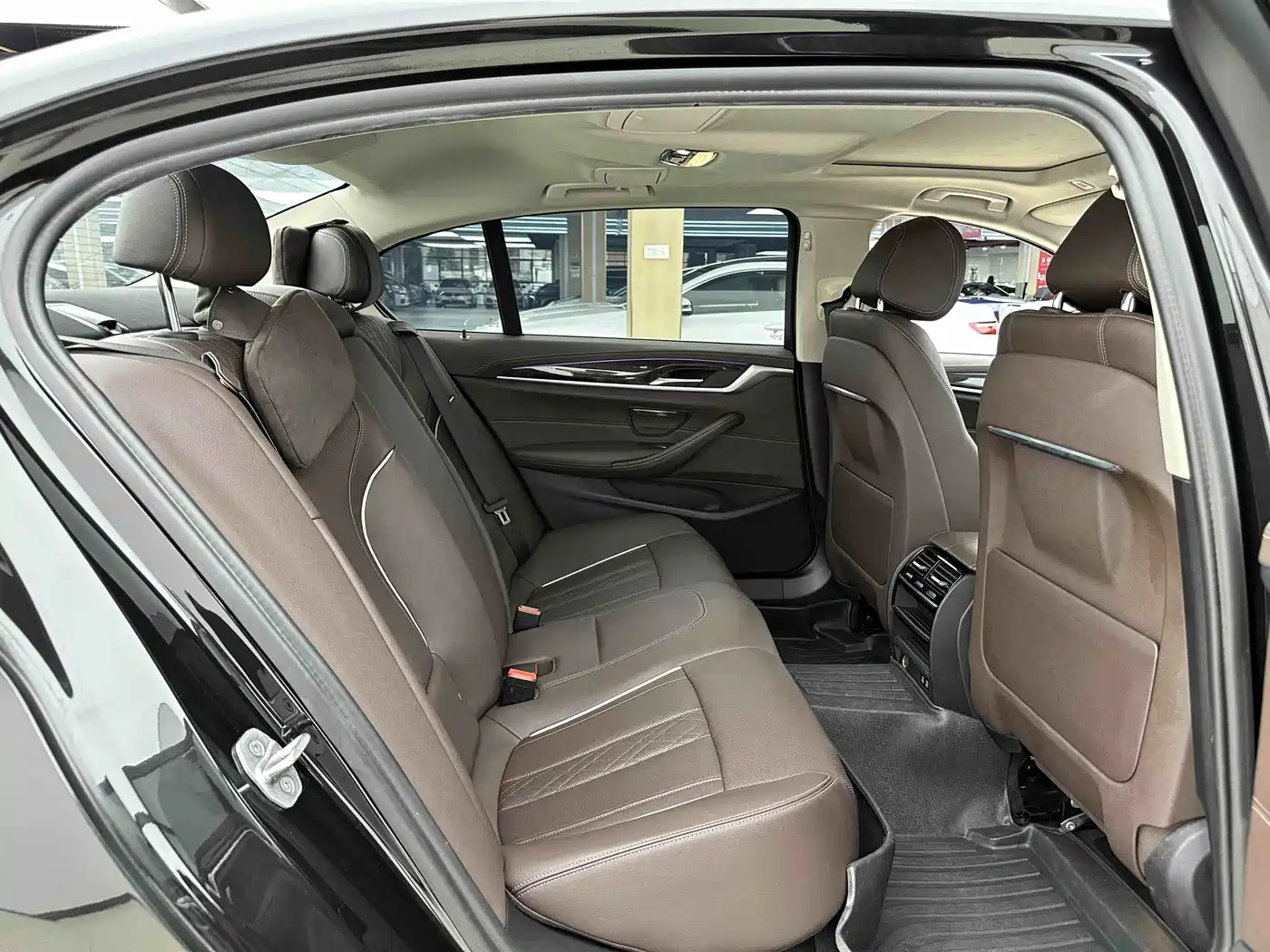 BMW 5 Series, фото 11