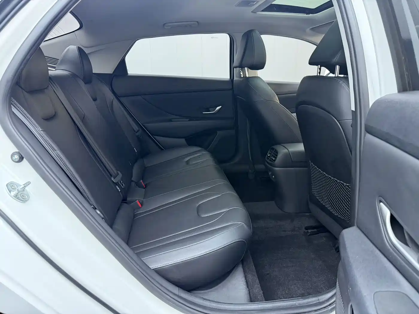 Hyundai Elantra, фото 12