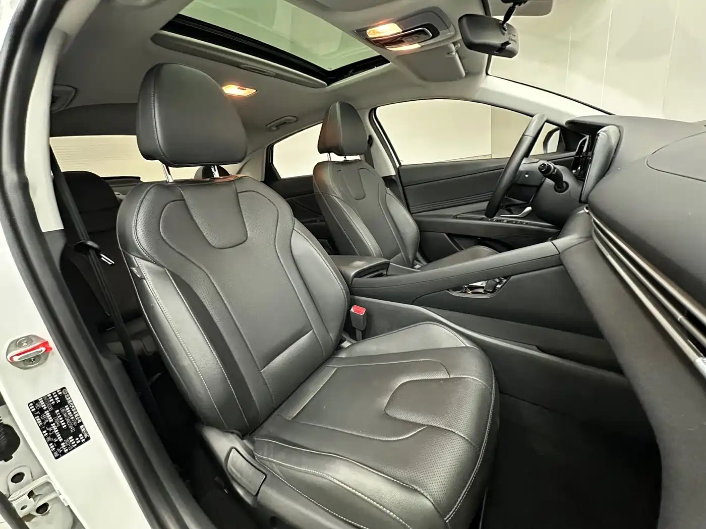 Hyundai Elantra, фото 4