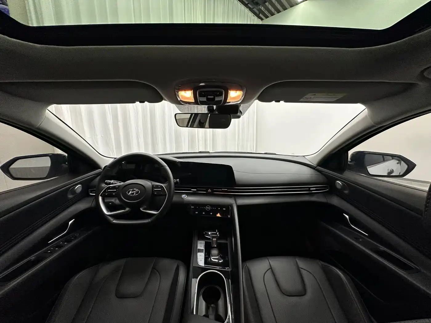 Hyundai Elantra, фото 18