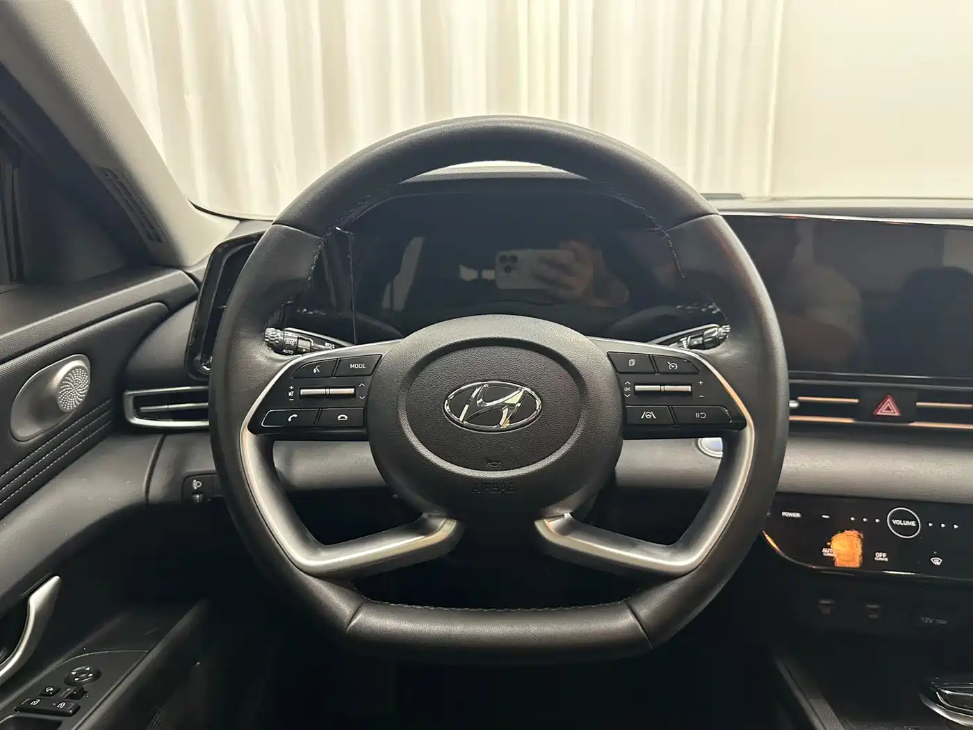 Hyundai Elantra, фото 19