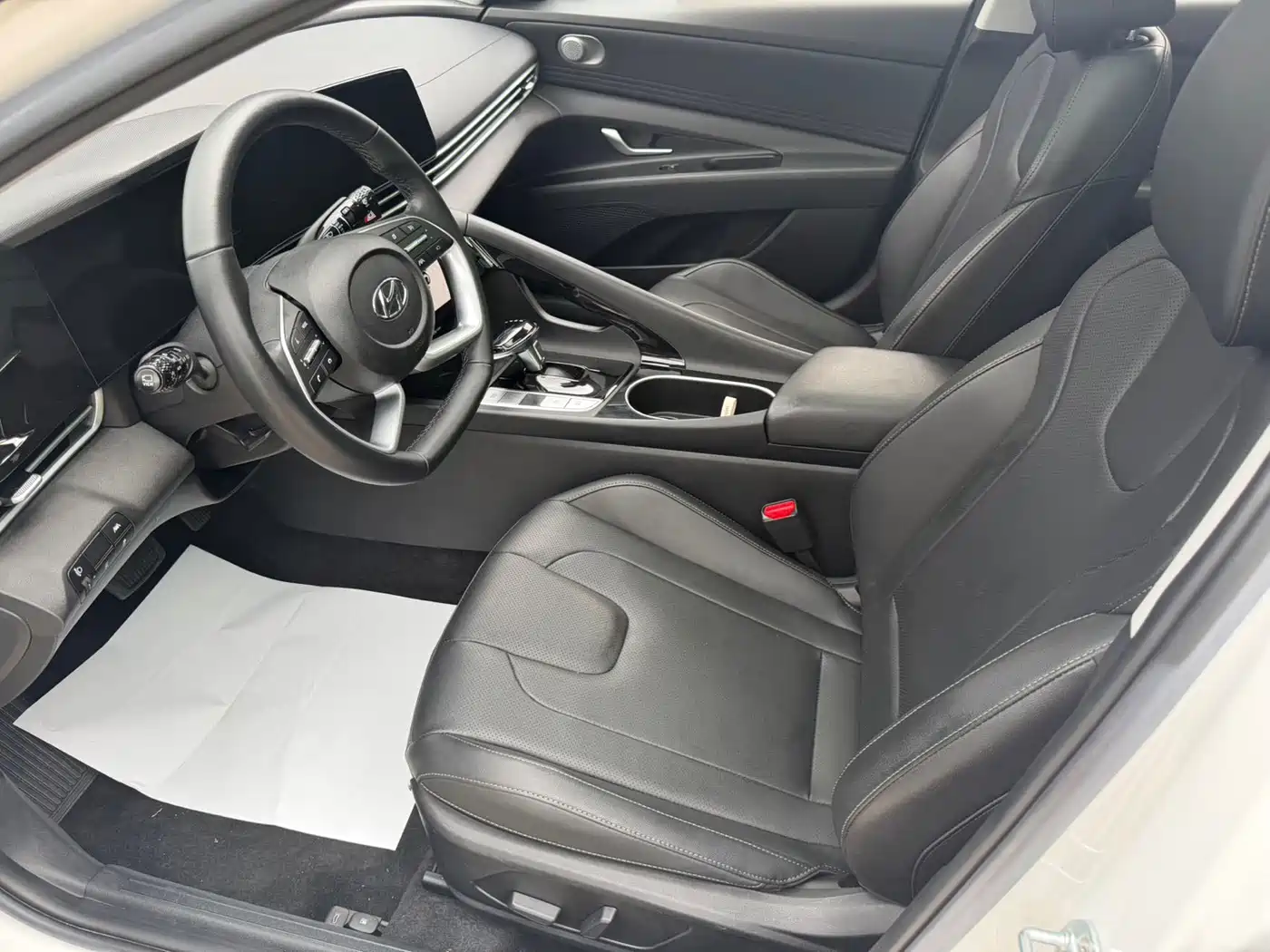 Hyundai Elantra, фото 25
