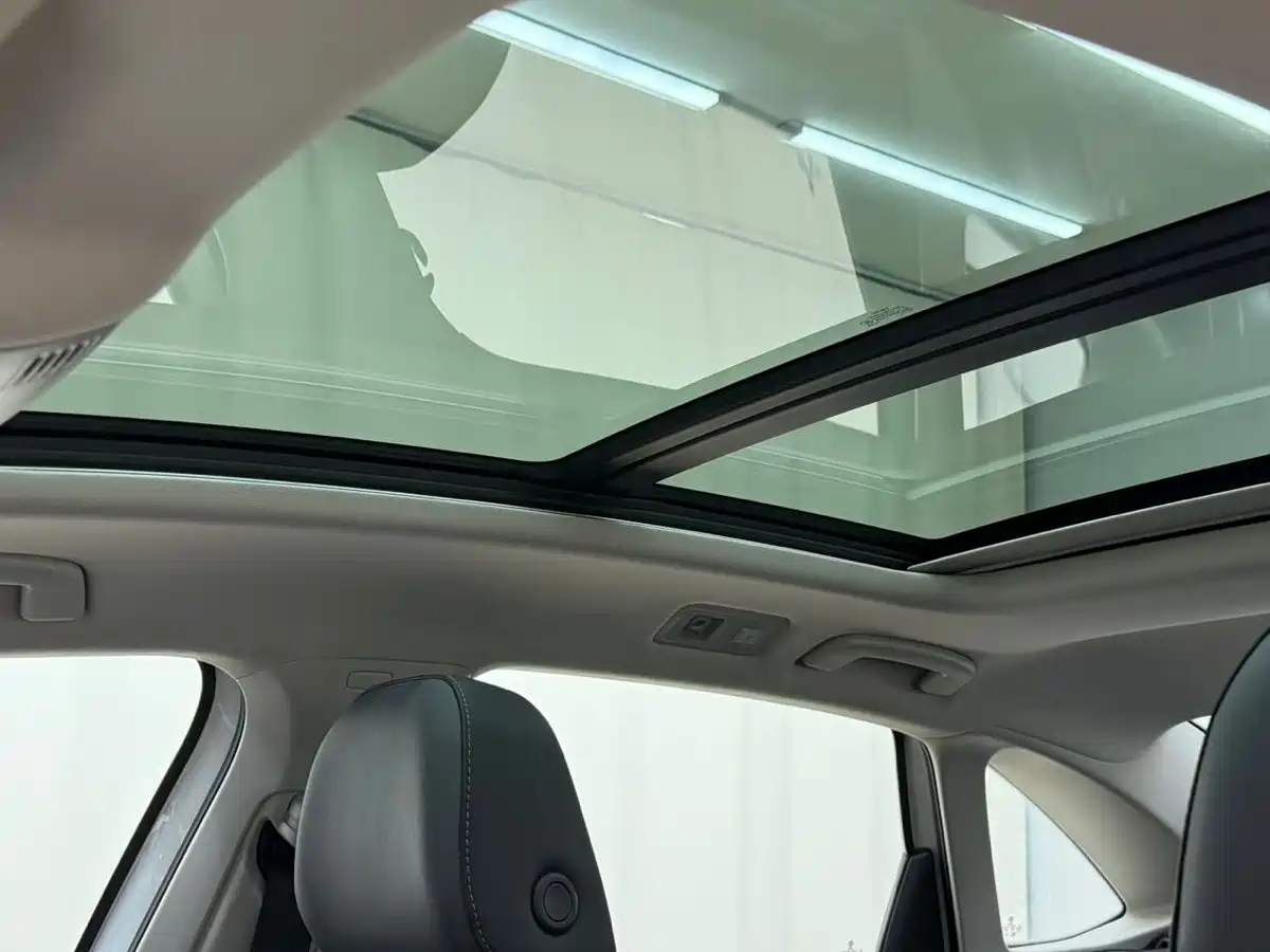 Volkswagen Sagitar, фото 6