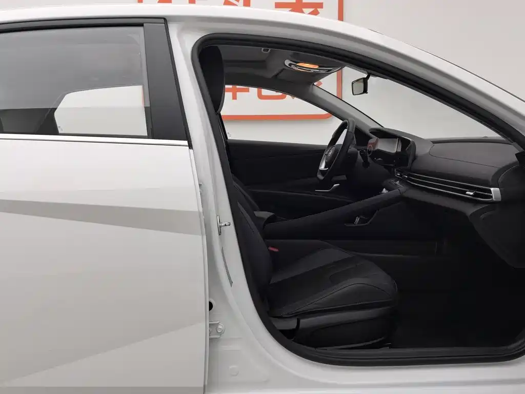 Hyundai Elantra, фото 16