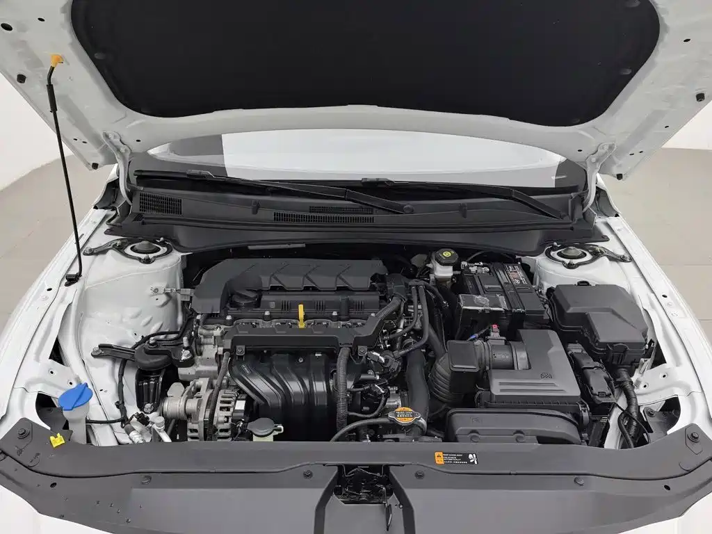 Hyundai Elantra, фото 20