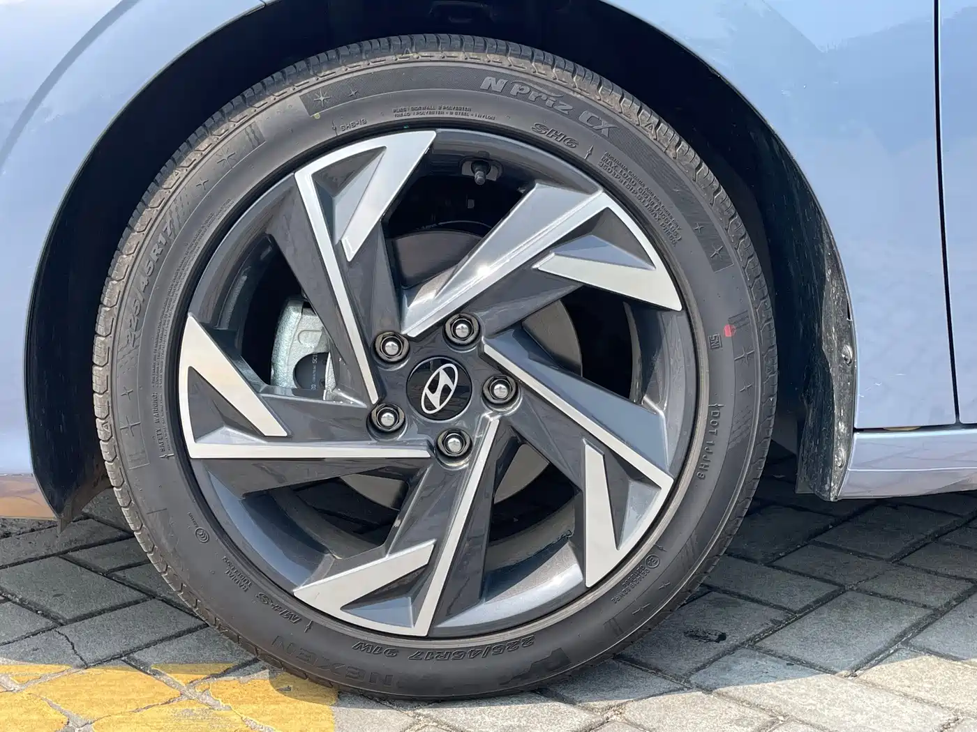 Hyundai Elantra, фото 3