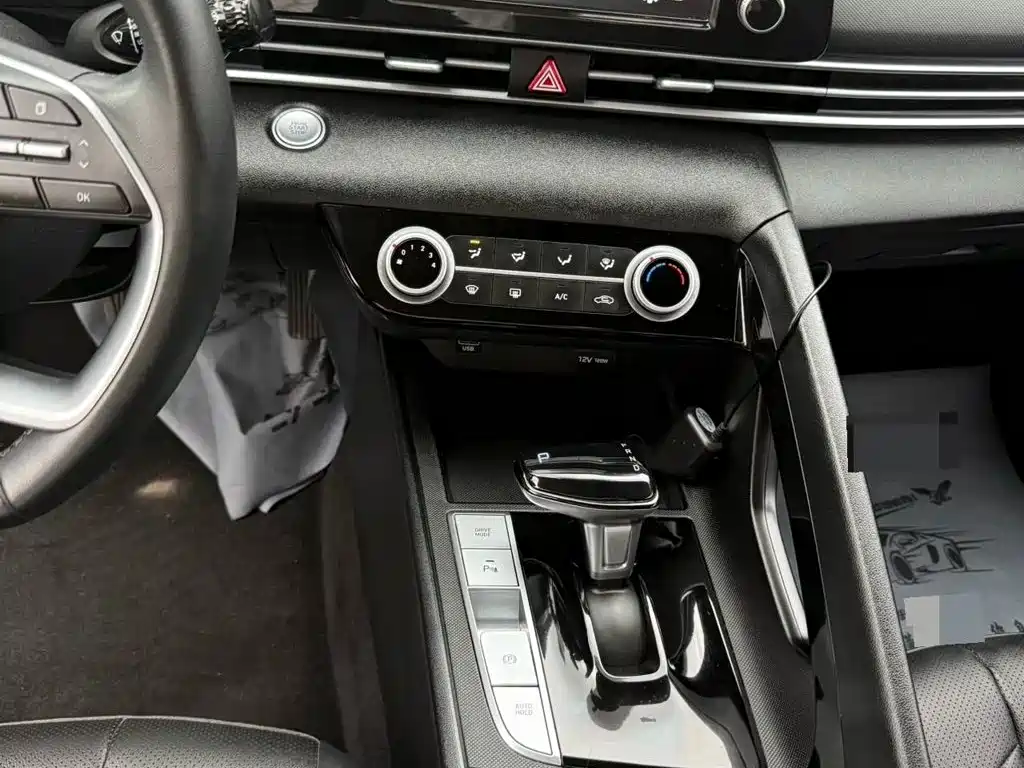 Hyundai Elantra, фото 5