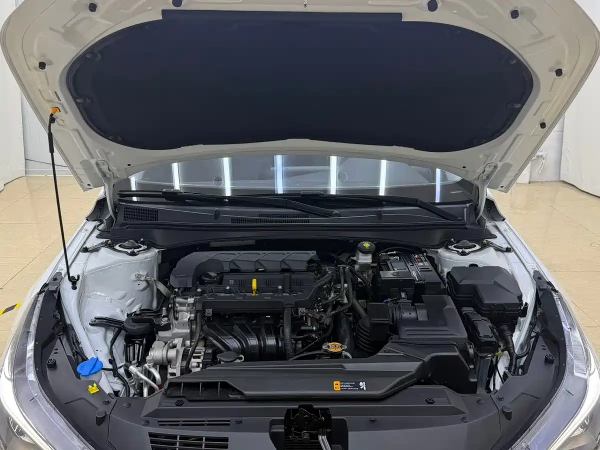 Hyundai Elantra, фото 10