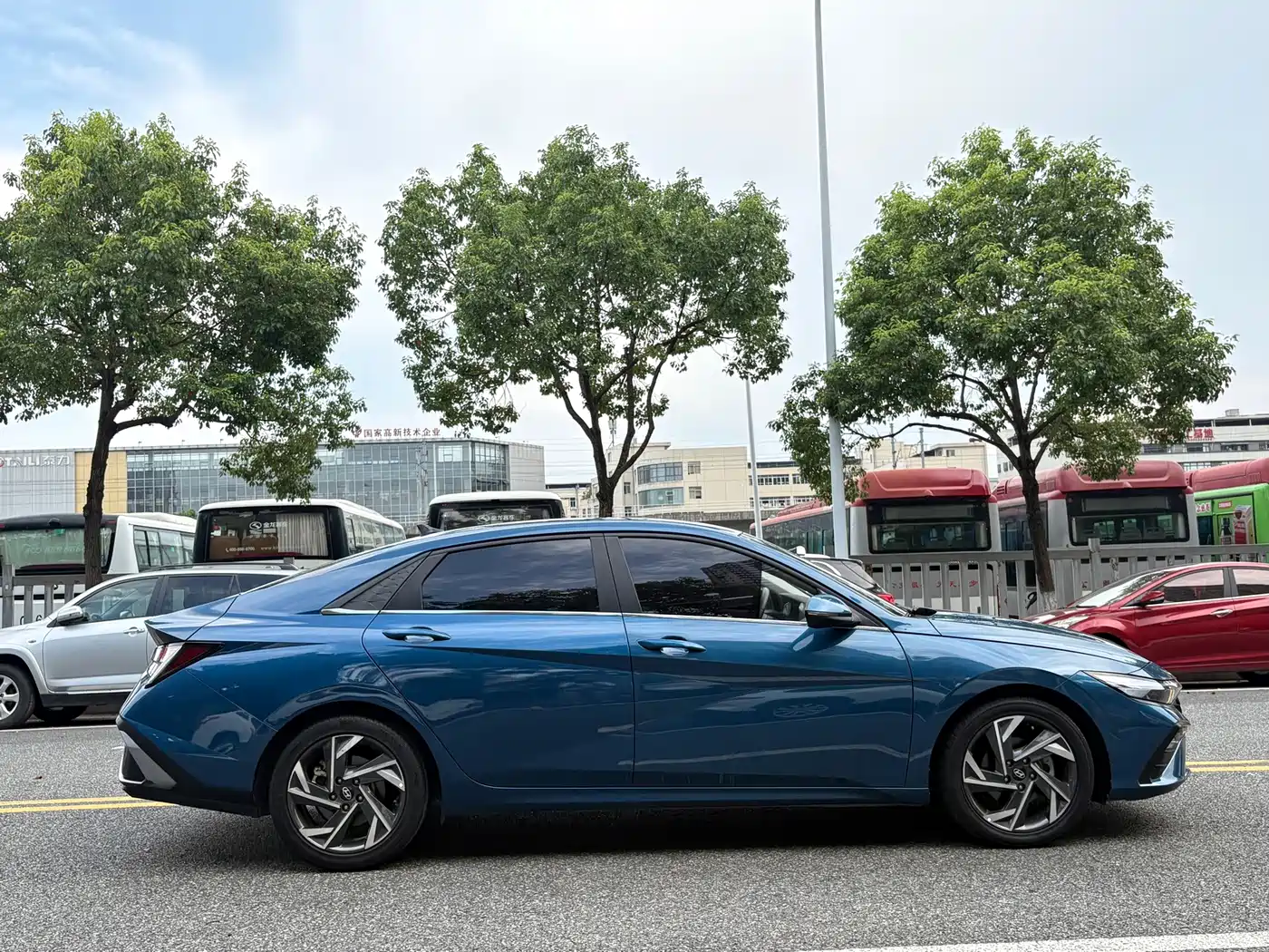 Hyundai Elantra, фото 11