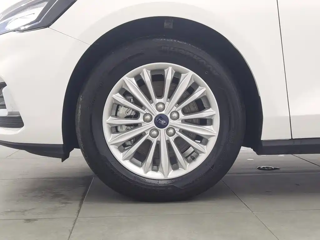 Ford Focus, фото 9