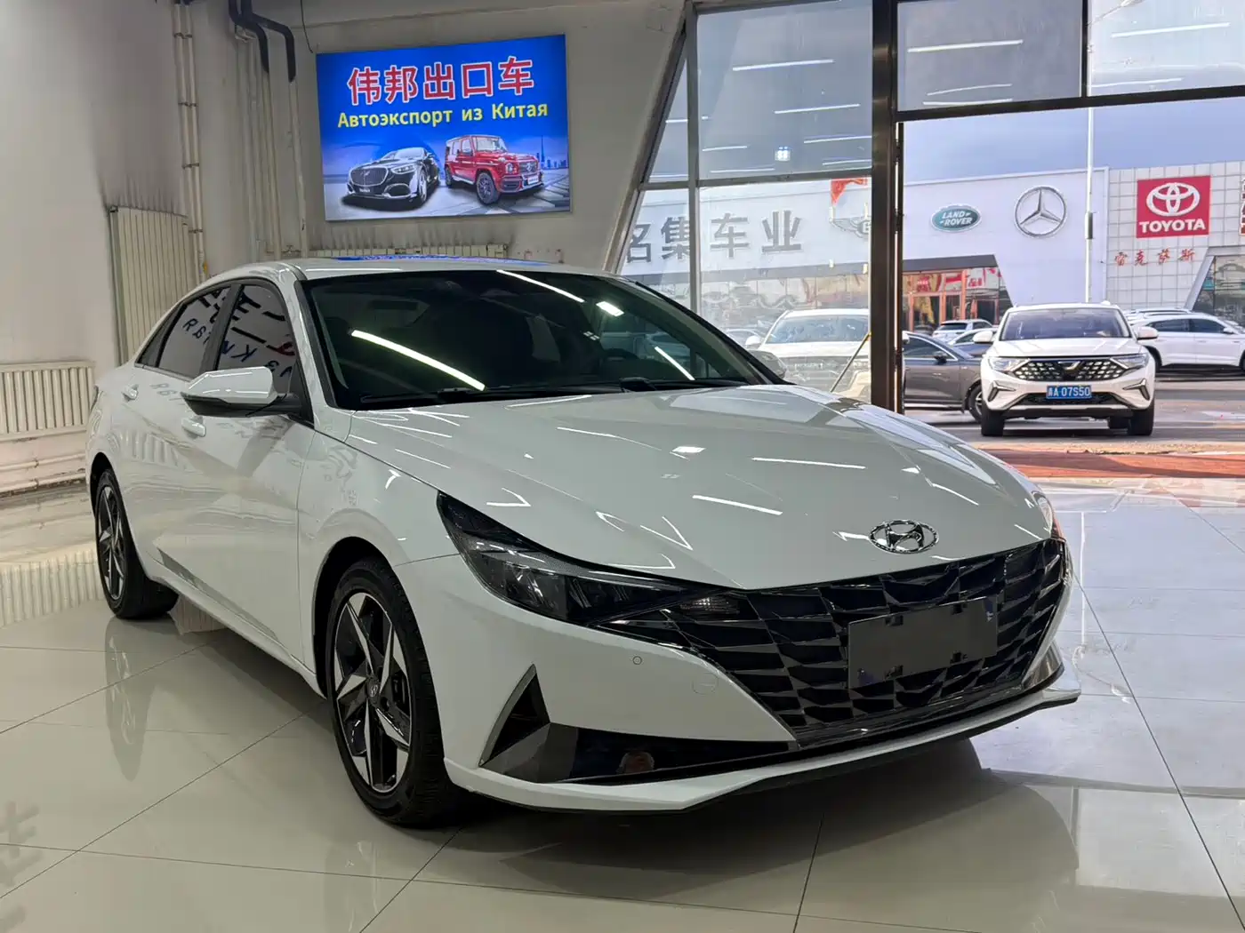 Hyundai Elantra, фото 13