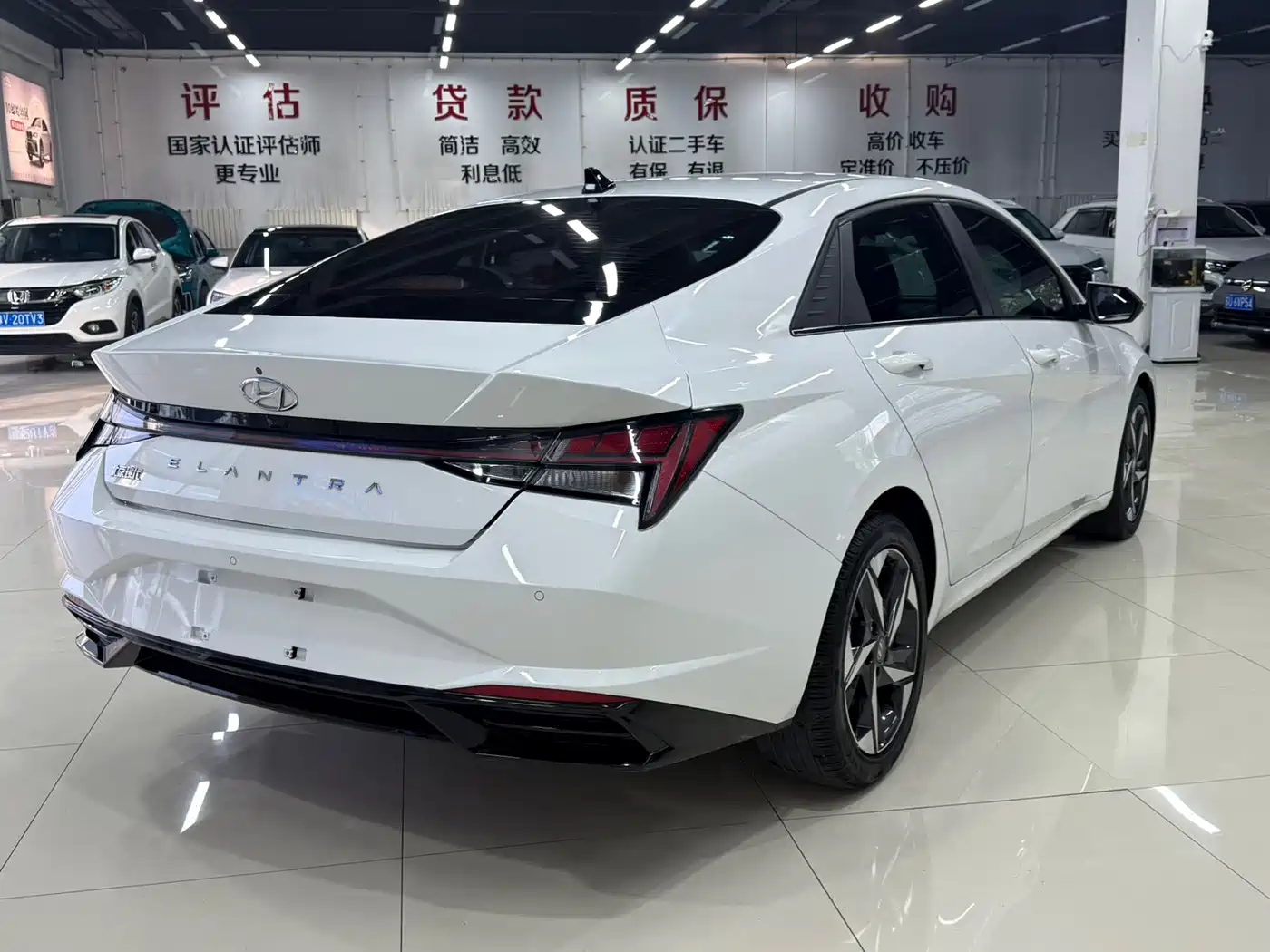 Hyundai Elantra, фото 19