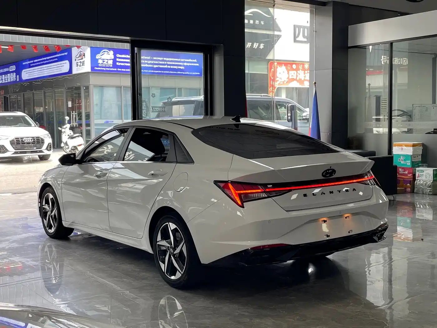 Hyundai Elantra, фото 6