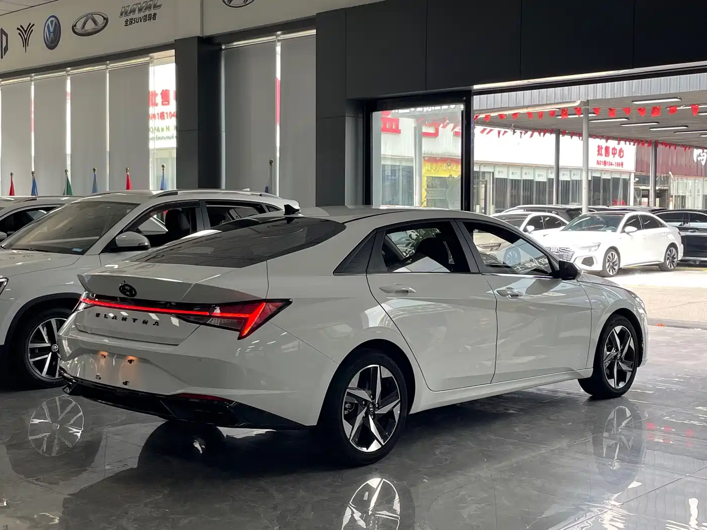 Hyundai Elantra, фото 8