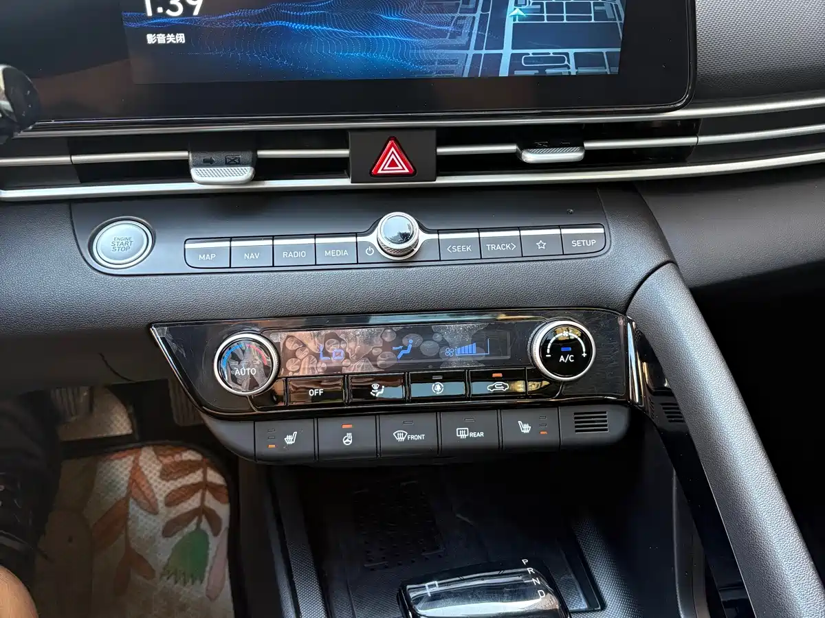 Hyundai Elantra, фото 5
