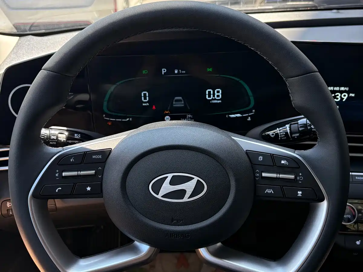 Hyundai Elantra, фото 6