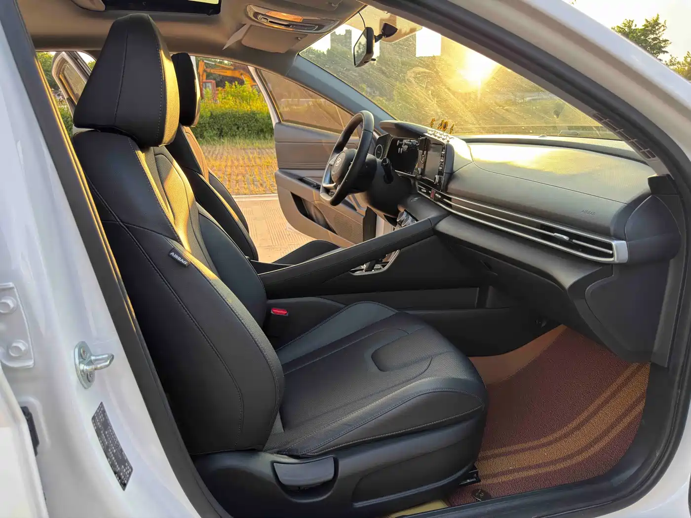 Hyundai Elantra, фото 3