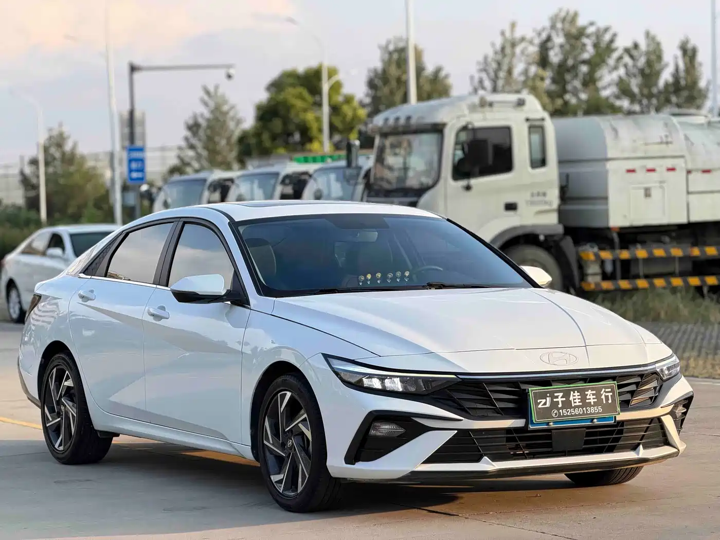 Hyundai Elantra, фото 13