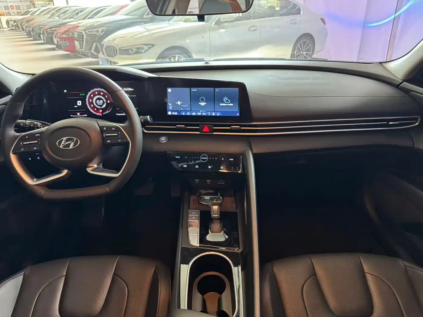 Hyundai Elantra, фото 3
