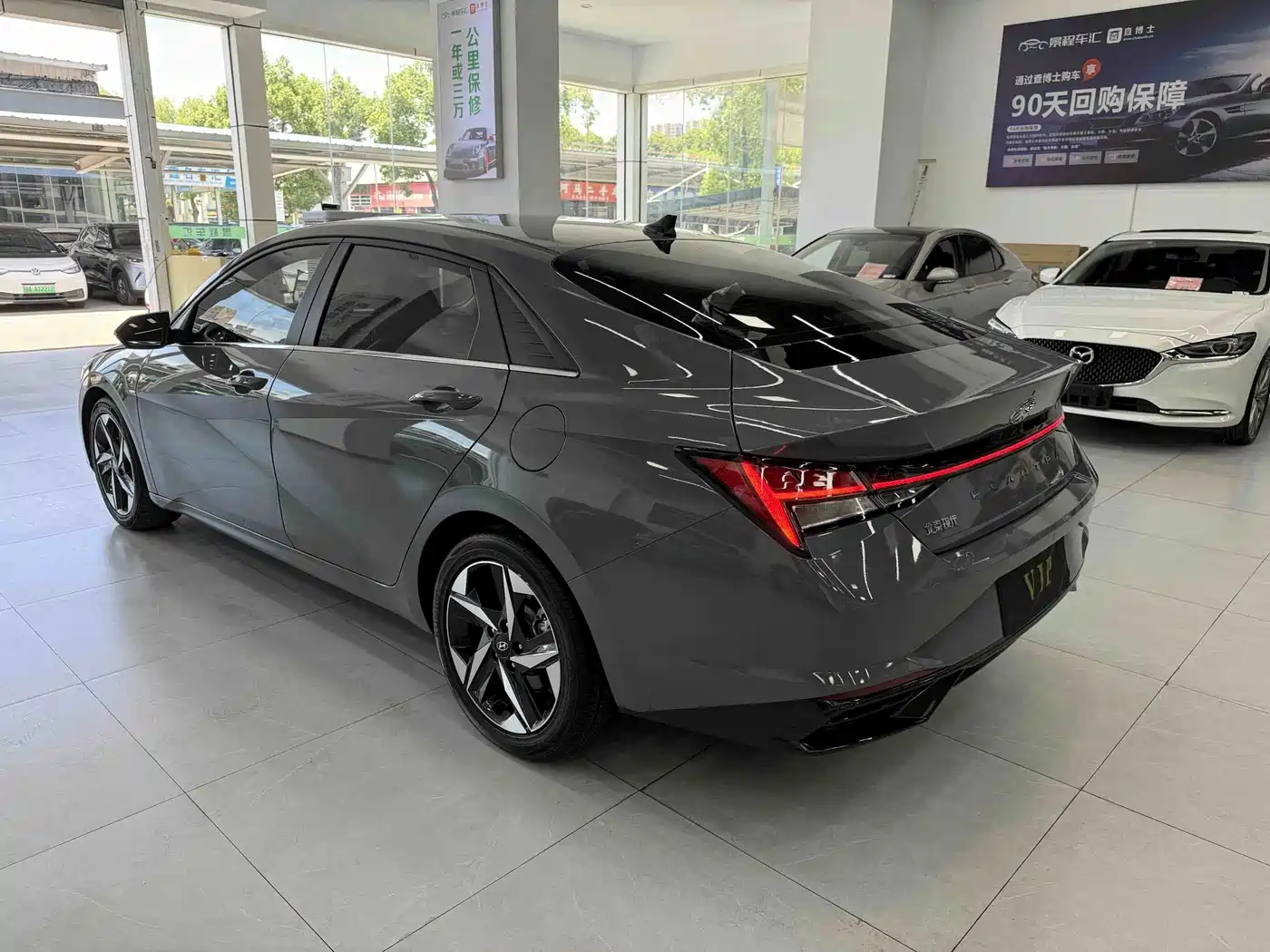 Hyundai Elantra, фото 3