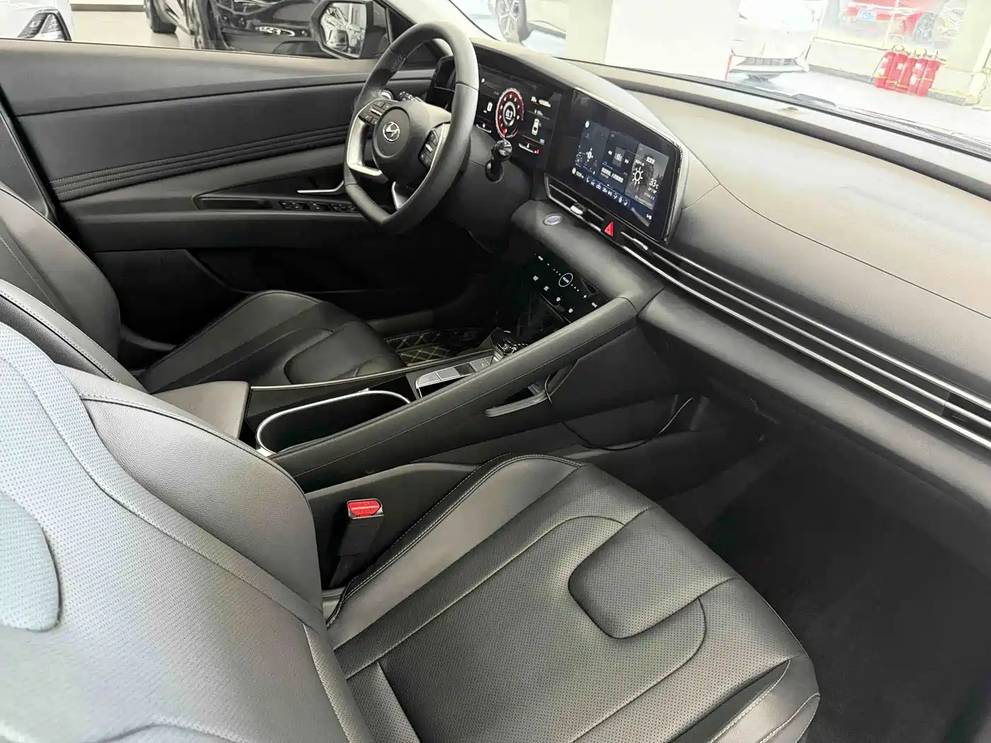 Hyundai Elantra, фото 4