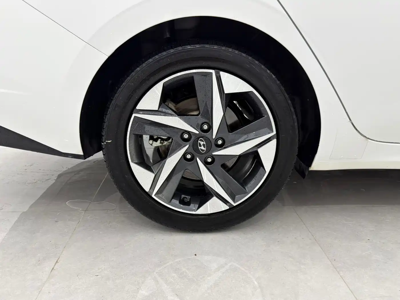 Hyundai Elantra, фото 10