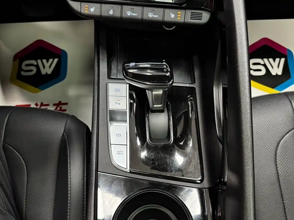 Hyundai Elantra, фото 4