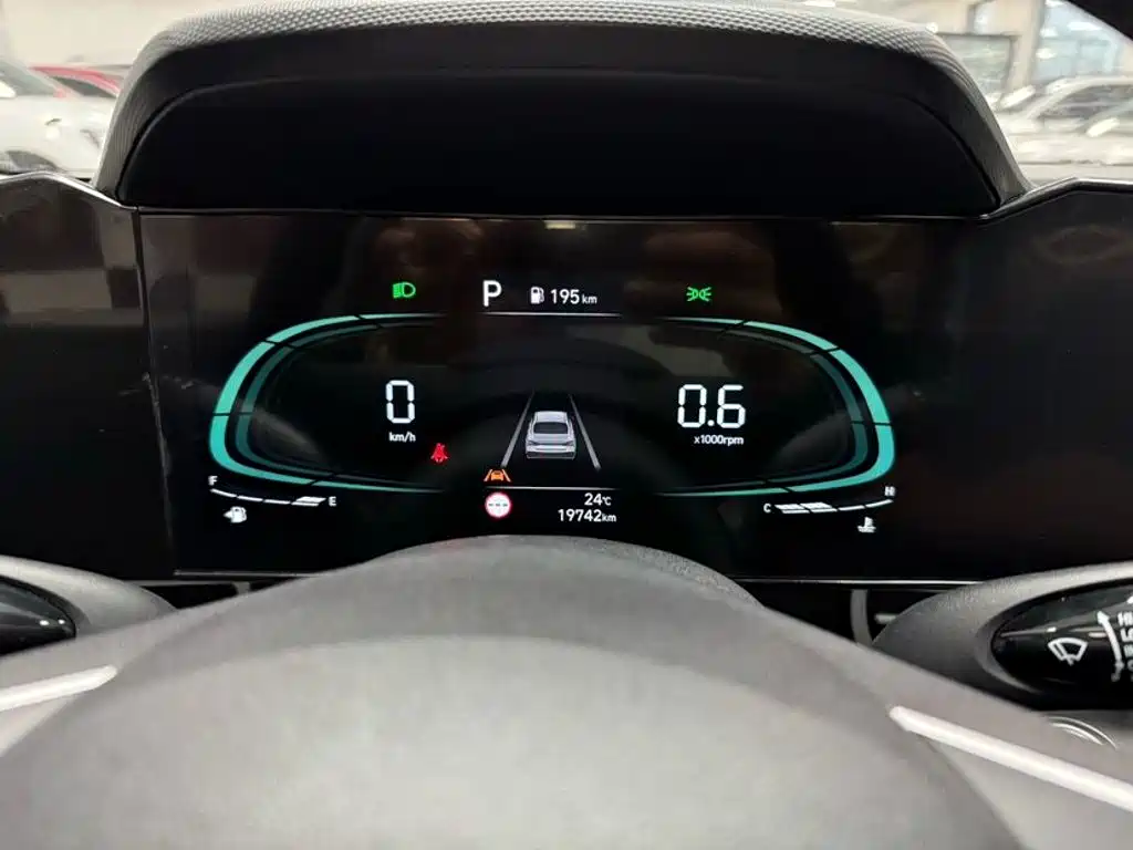 Hyundai Elantra, фото 15