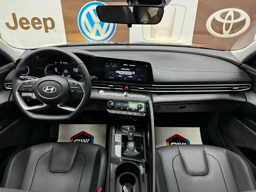 Hyundai Elantra, фото 22