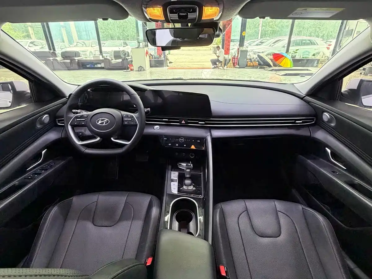 Hyundai Elantra, фото 9