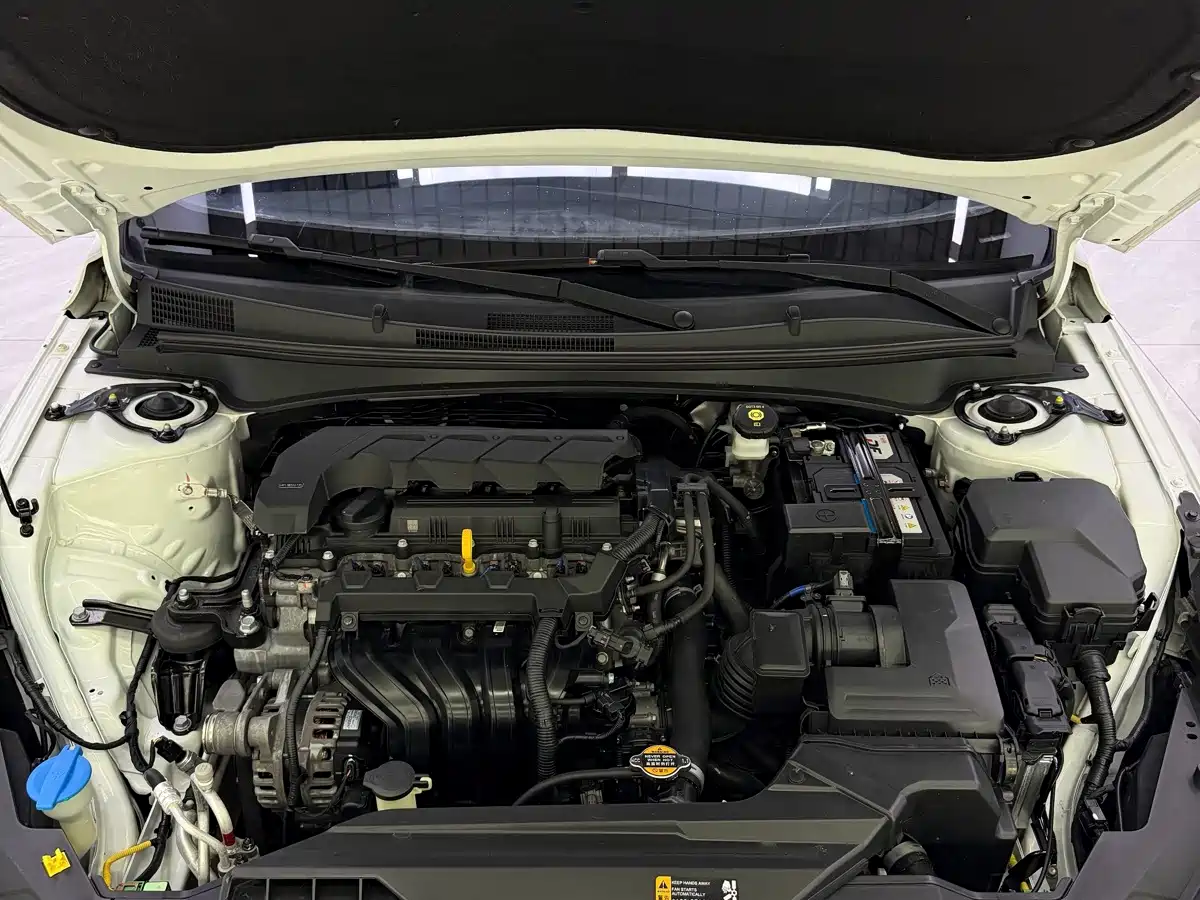 Hyundai Elantra, фото 16