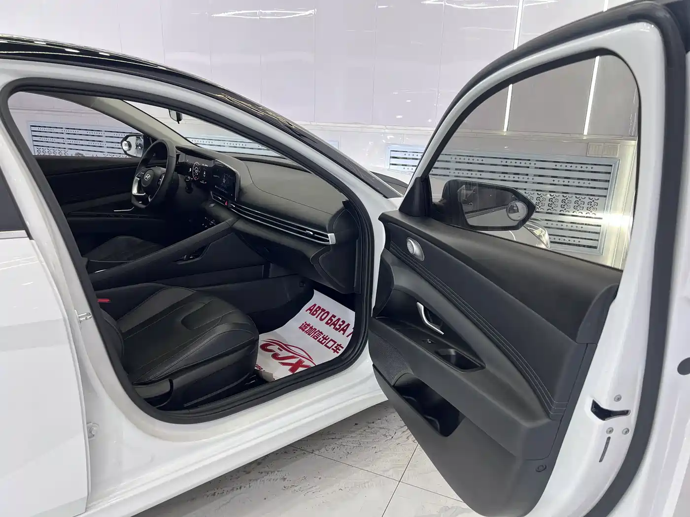 Hyundai Elantra, фото 10