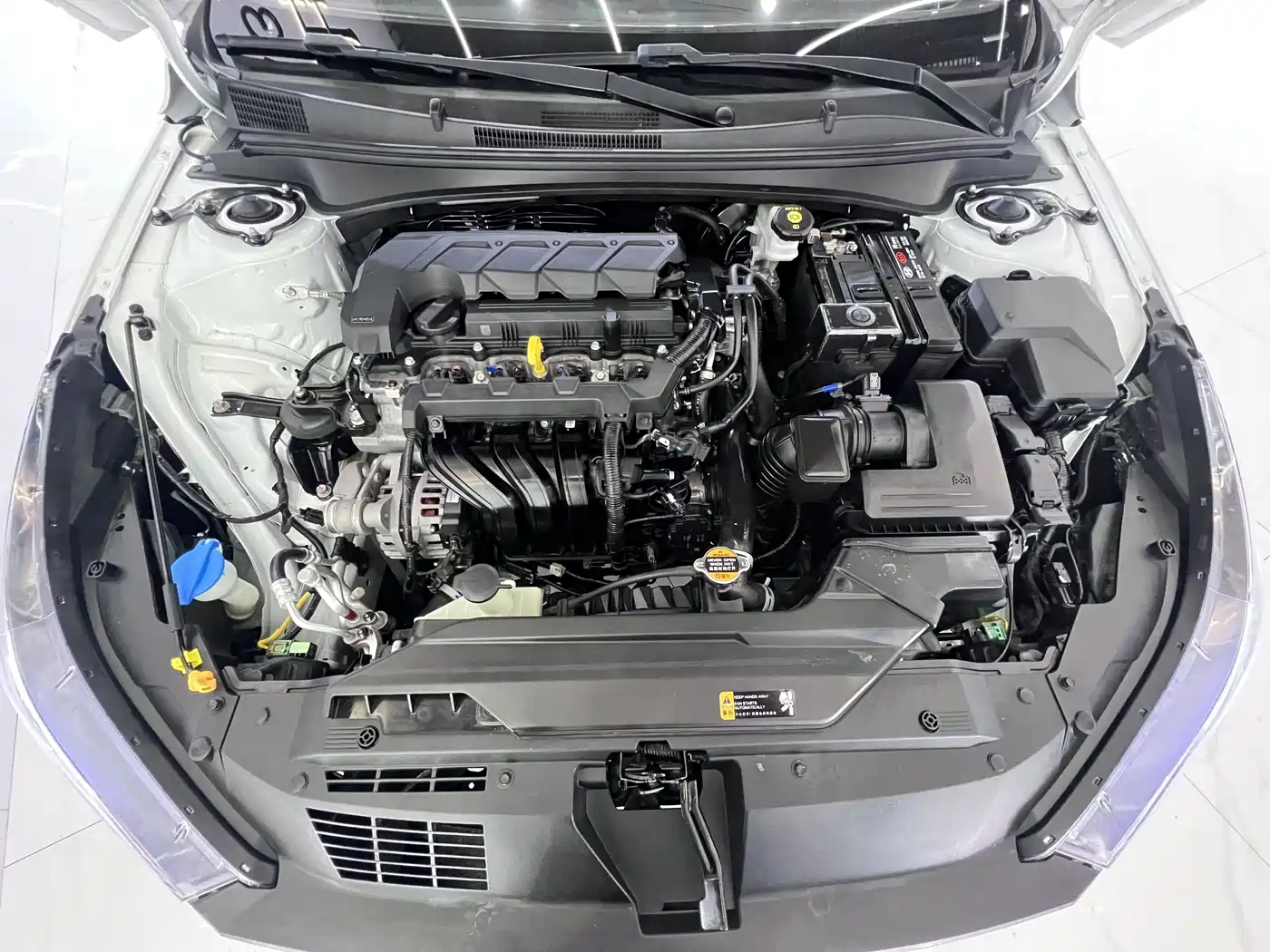 Hyundai Elantra, фото 12