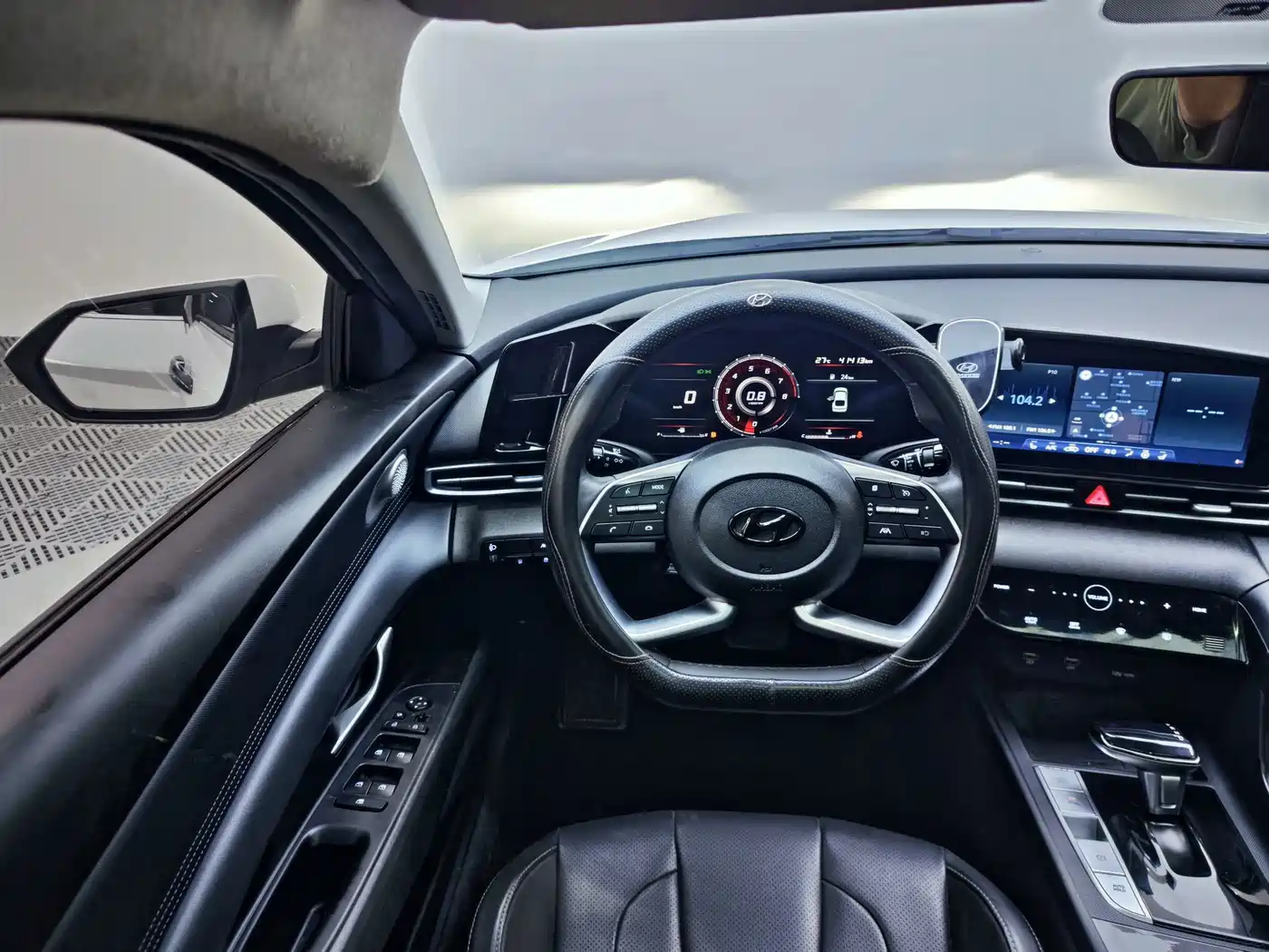 Hyundai Elantra, фото 5