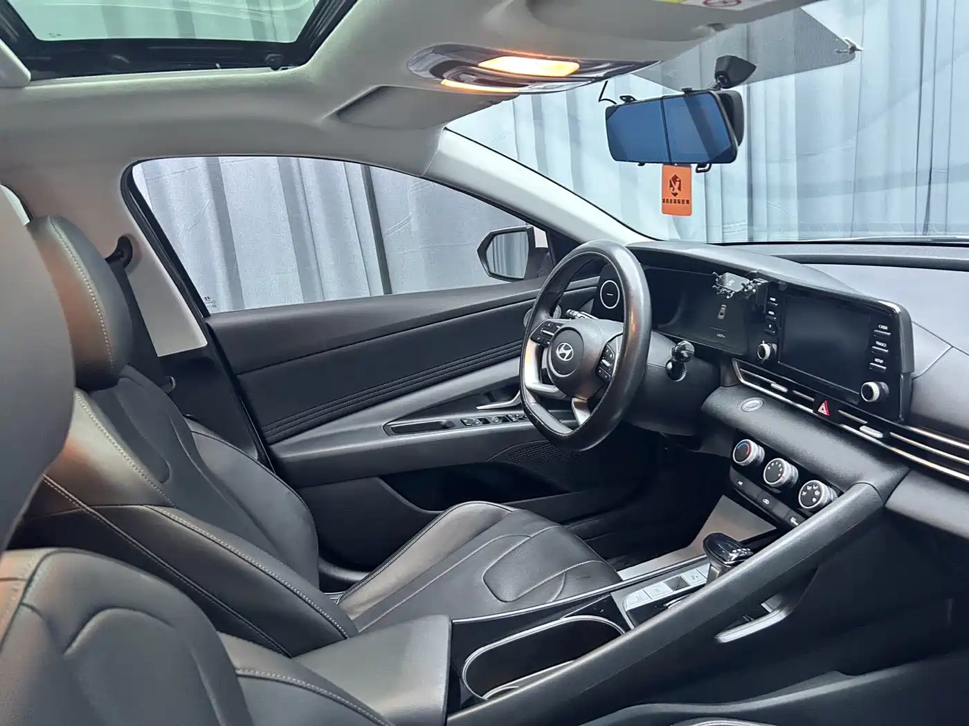 Hyundai Elantra, фото 6