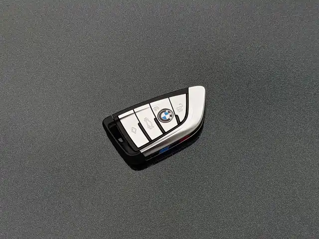 BMW 5 Series, фото 3