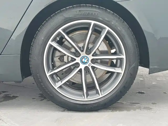 BMW 5 Series, фото 6