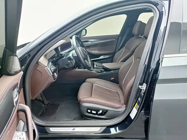 BMW 5 Series, фото 7