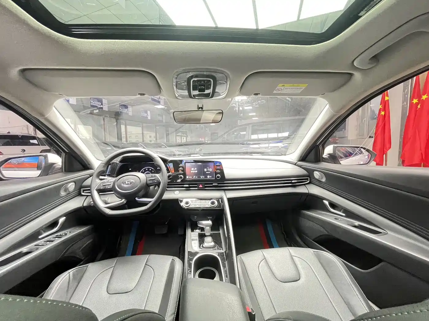 Hyundai Elantra, фото 4