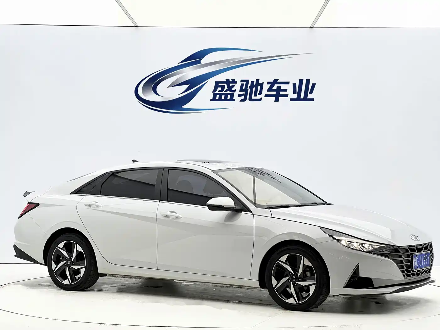 Hyundai Elantra, фото 13