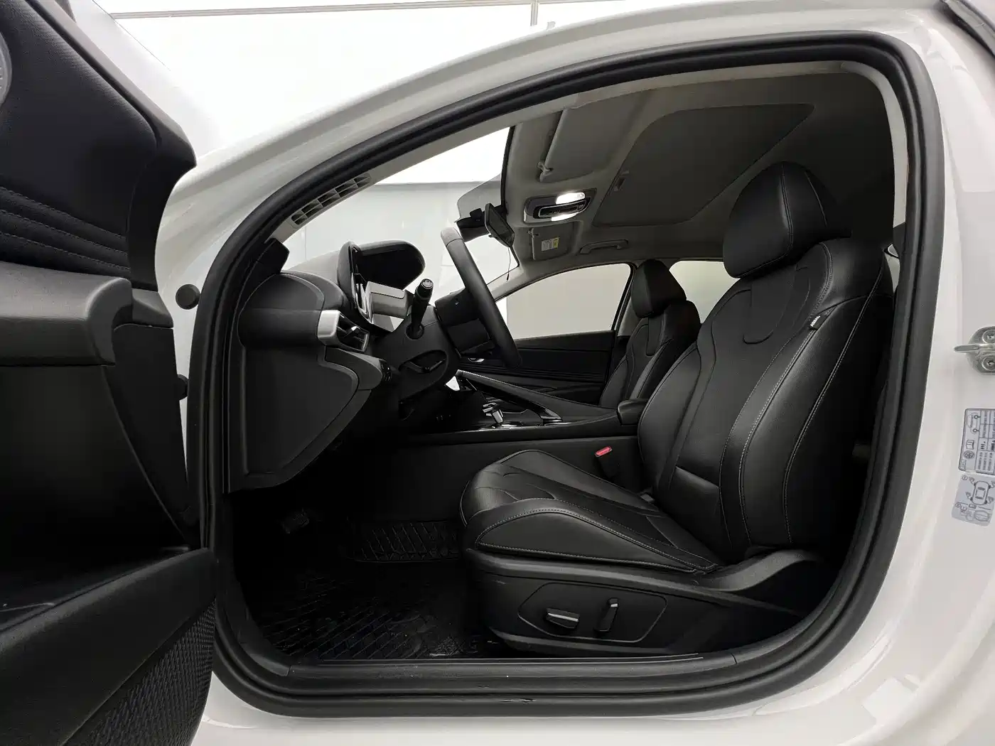 Hyundai Elantra, фото 9